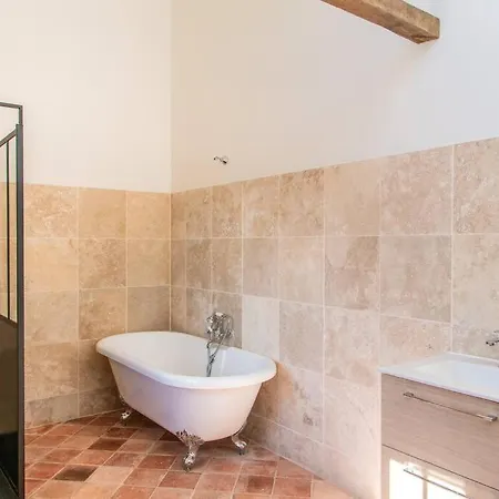 Somptueuse Ferme Renovee Avec Piscine Chauffee Βίλα *
